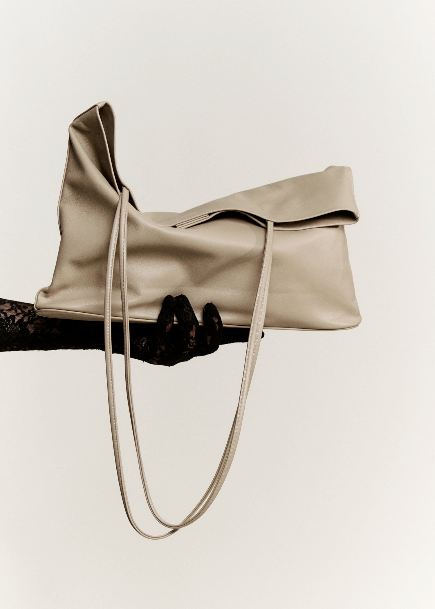 Relaxed Basket - Black | Handbags | Modern Weaving | Modern Weaving