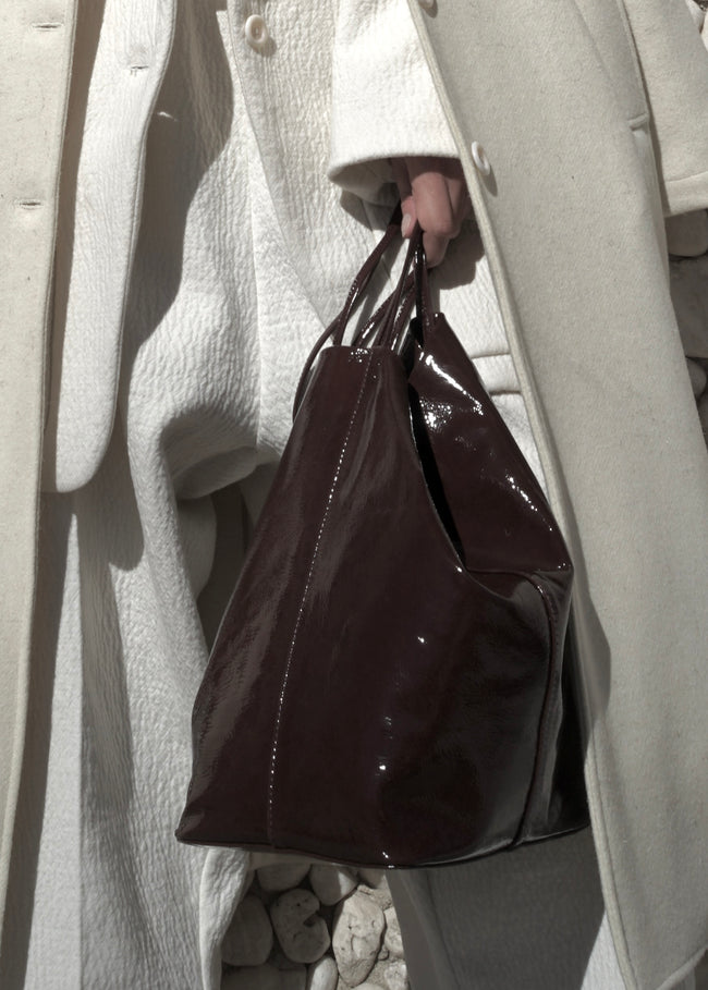 Infinity Single Strap Tall Crossbody | Glossed Burgundy | Modern