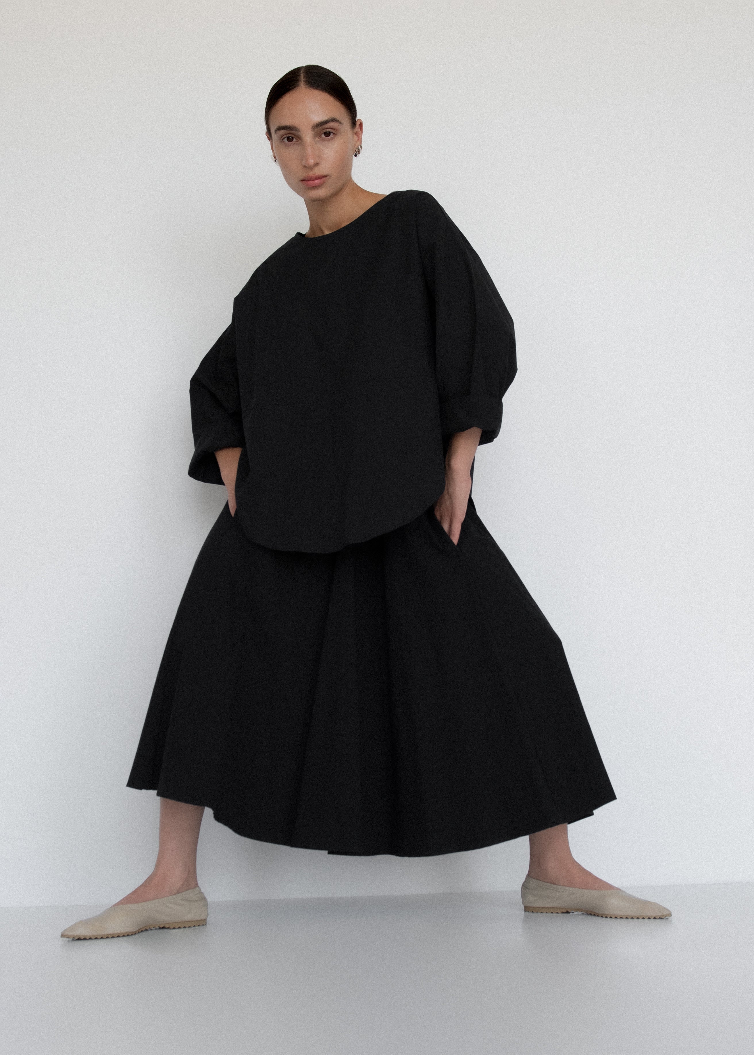 Modern Weaving Pocket Popover Top | Black | Modern Weaving