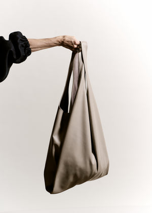 Relaxed Basket - Black | Handbags | Modern Weaving | Modern Weaving