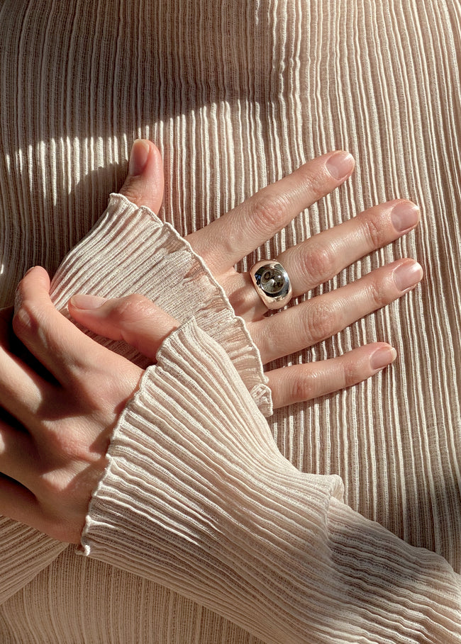Crystal outlet dome ring