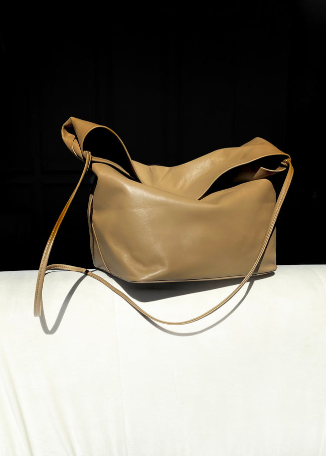 Single strap leather shoulder bag online